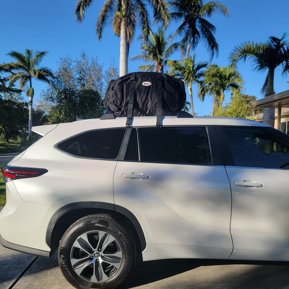Traveling Black Roof Cargo Bag